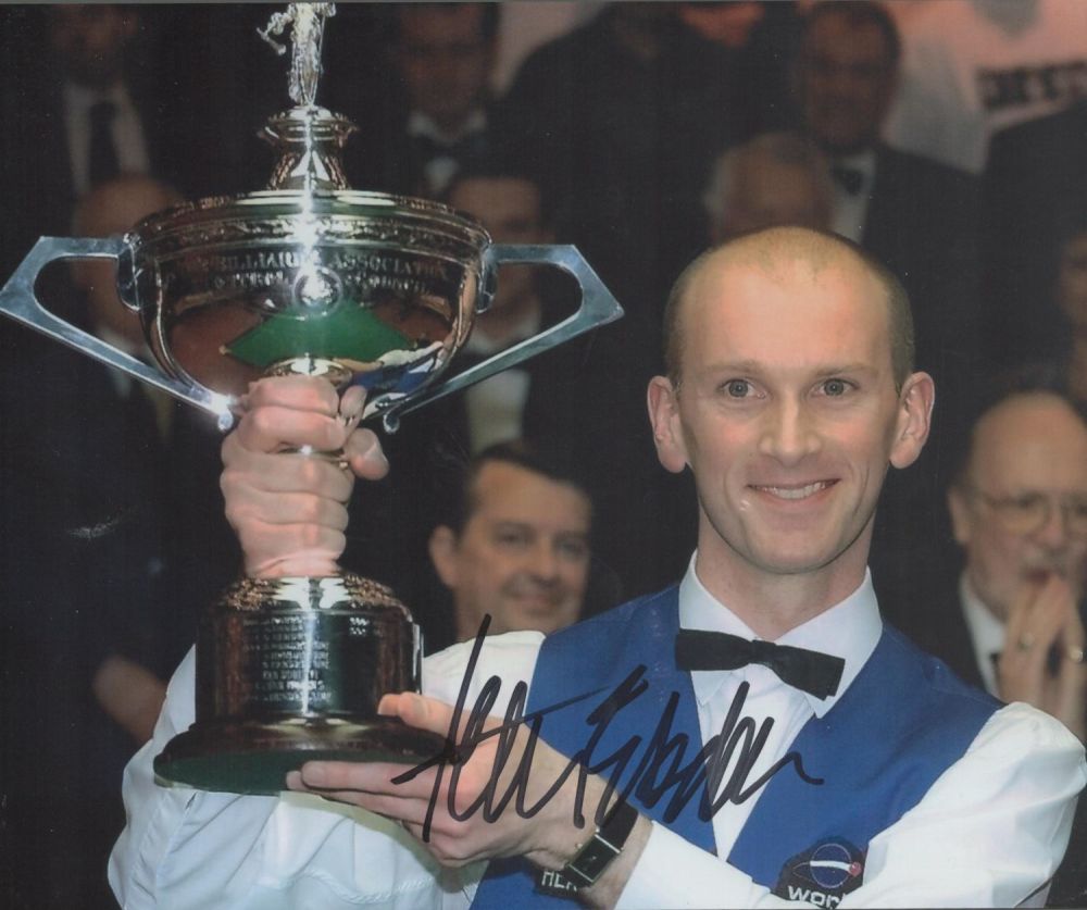 Lot 642: Snooker Peter Ebdon signed 10x8 colour photo pictured...