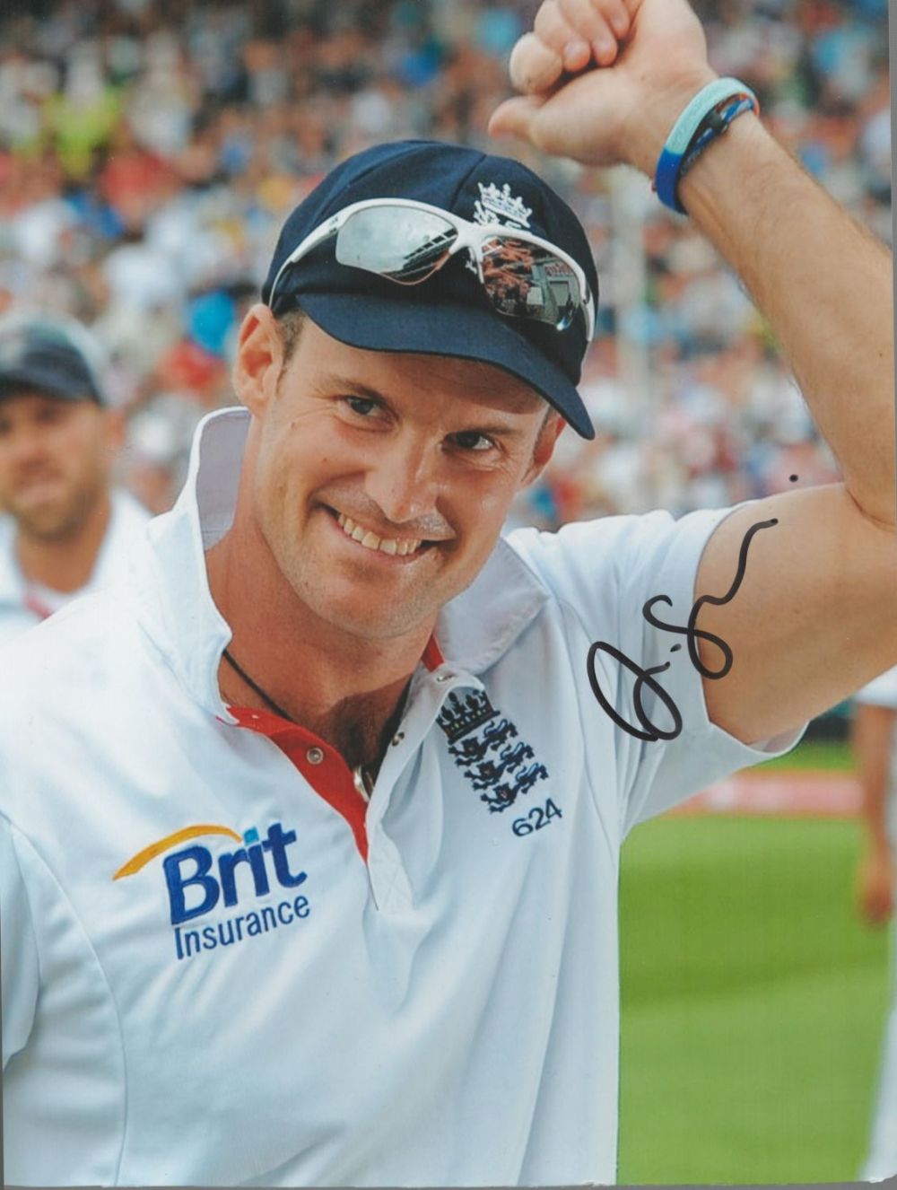 Lot 646: Cricket Andrew Strauss signed 12x8 colour photo. Sir...