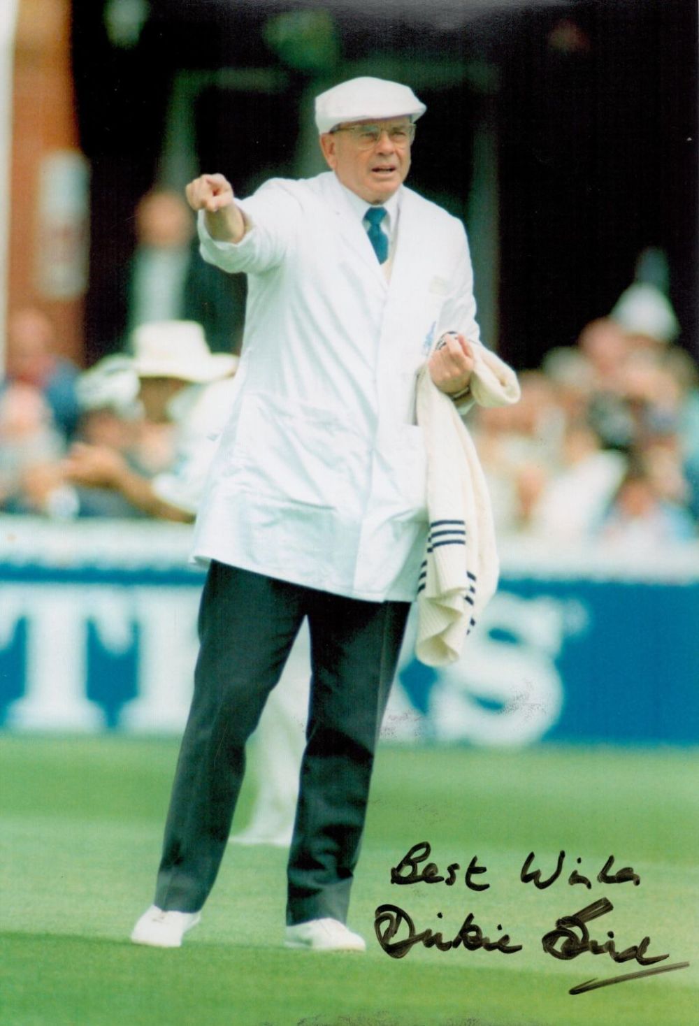 Lot 686: Cricket Dickie Bird signed 12x8 colour photo. Harold...