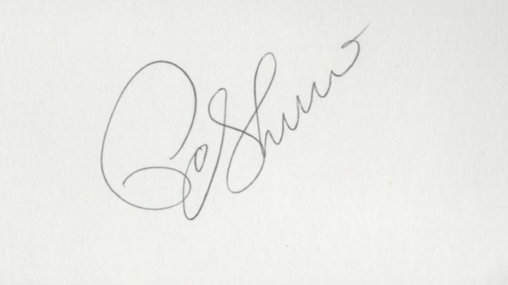 Lot 150: Pam Shriver white card (measuring approx. 4"x2. 25")...