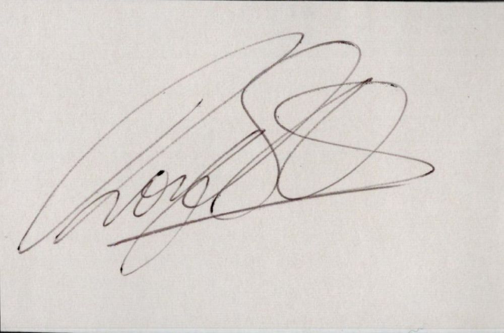 Lot 177: Roger Black white card (measuring approx. 3. 5"x2....