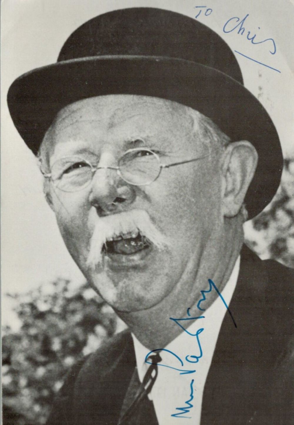 Lot 213: Richard Hearne signed 6x4 black and white photo....