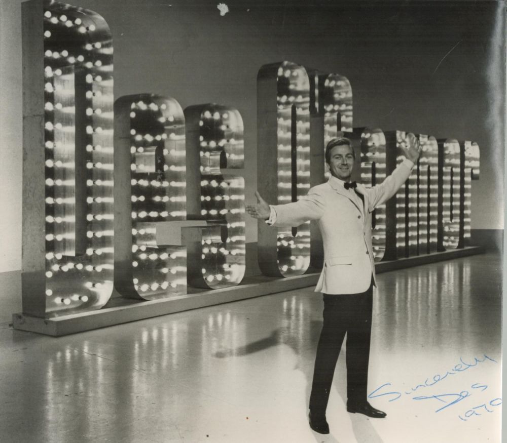 Lot 275: Des O'Connor signed 8x8 black and white photo....