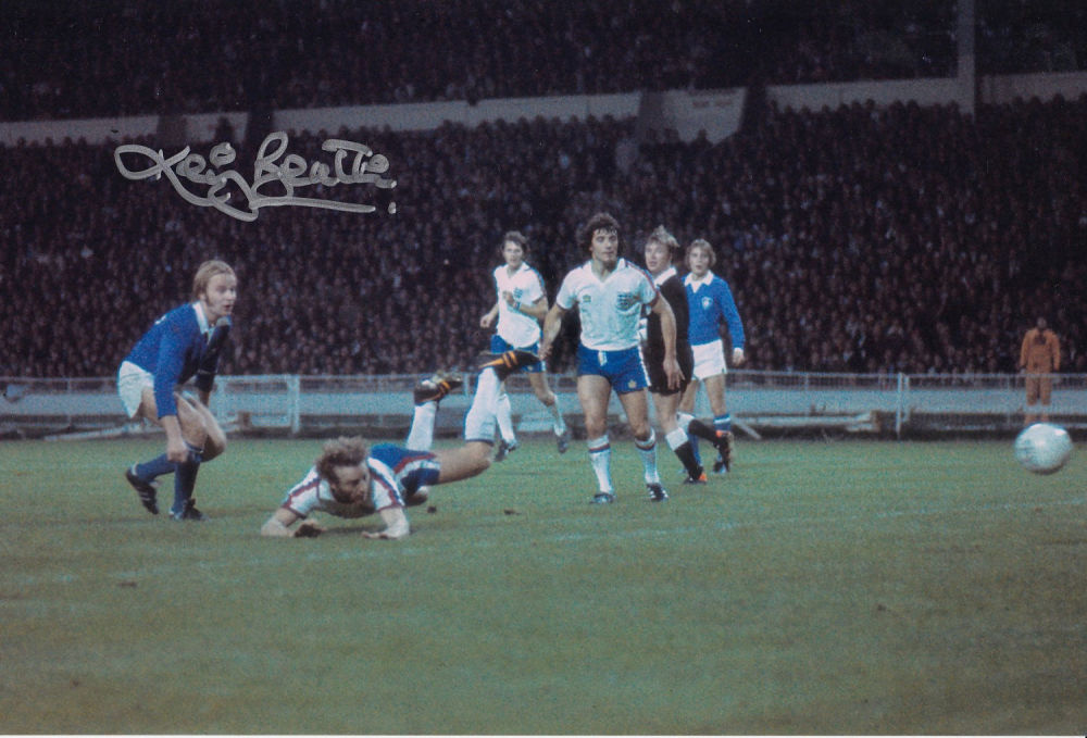 Lot 305: Autographed Kevin Beattie 12 X 8 Photo -...