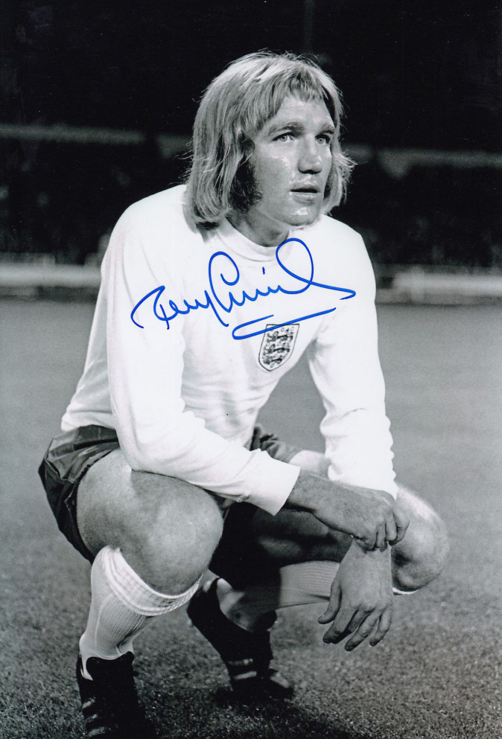 Lot 312: Autographed Tony Currie 12 X 8 Photo -...