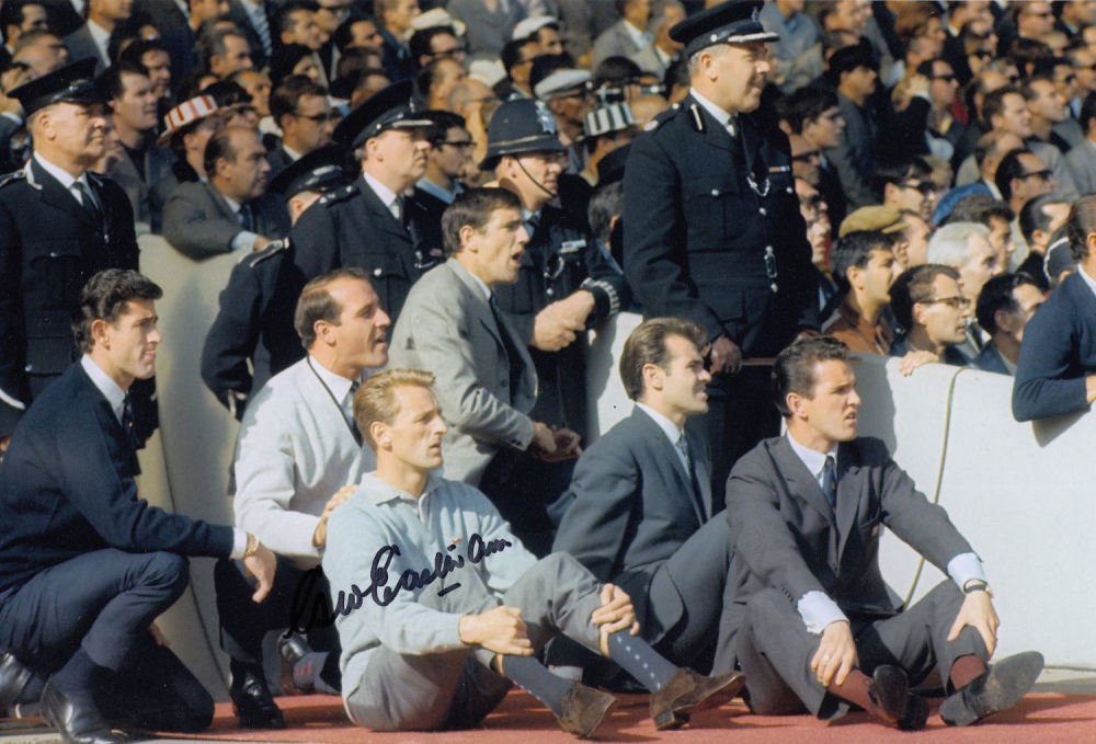 Lot 315: Autographed George Eastham 12 X 8 Photo -...