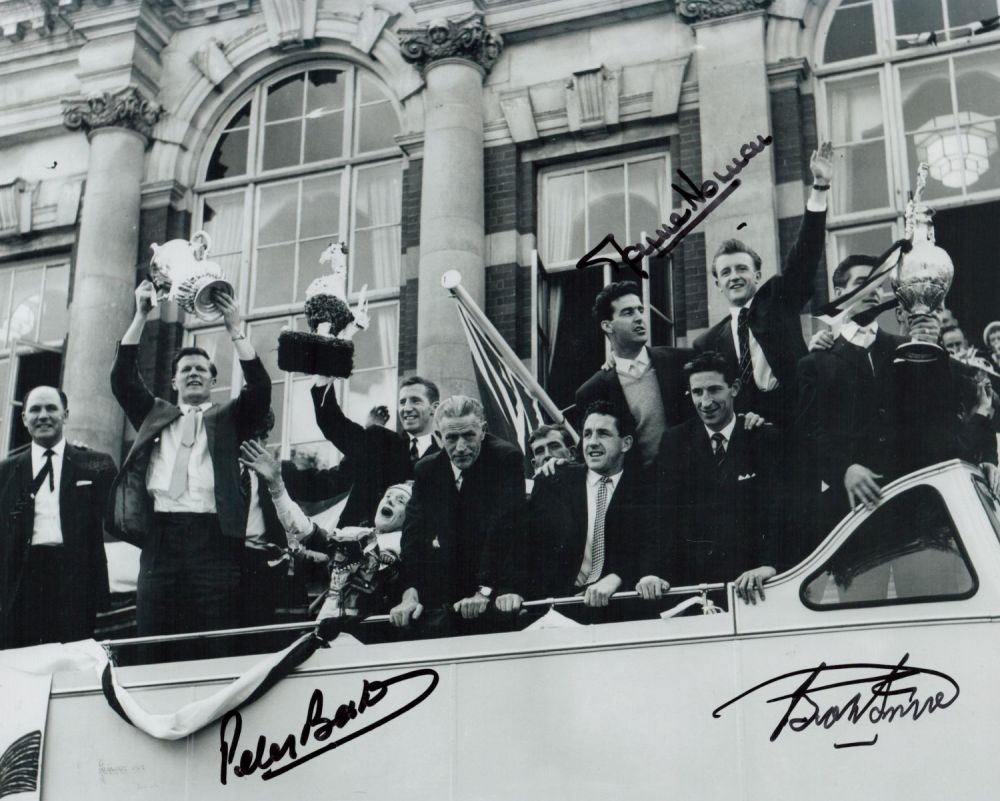 Lot 346: Football THFC Stars Bobby Smith, Peter Baker and...