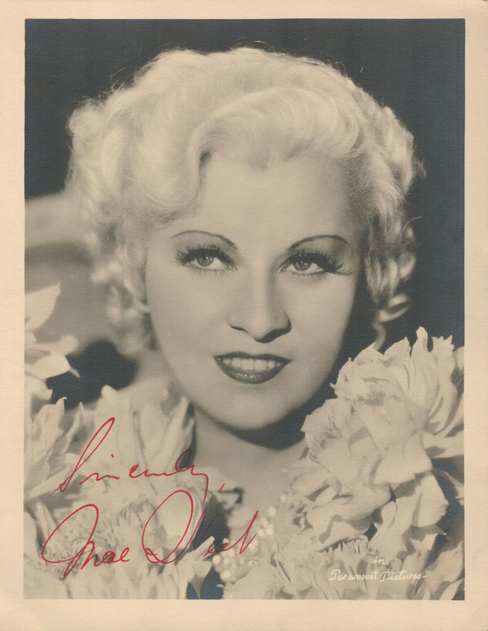 Lot 461: American Actress May West Signed 7x5 inch Black...