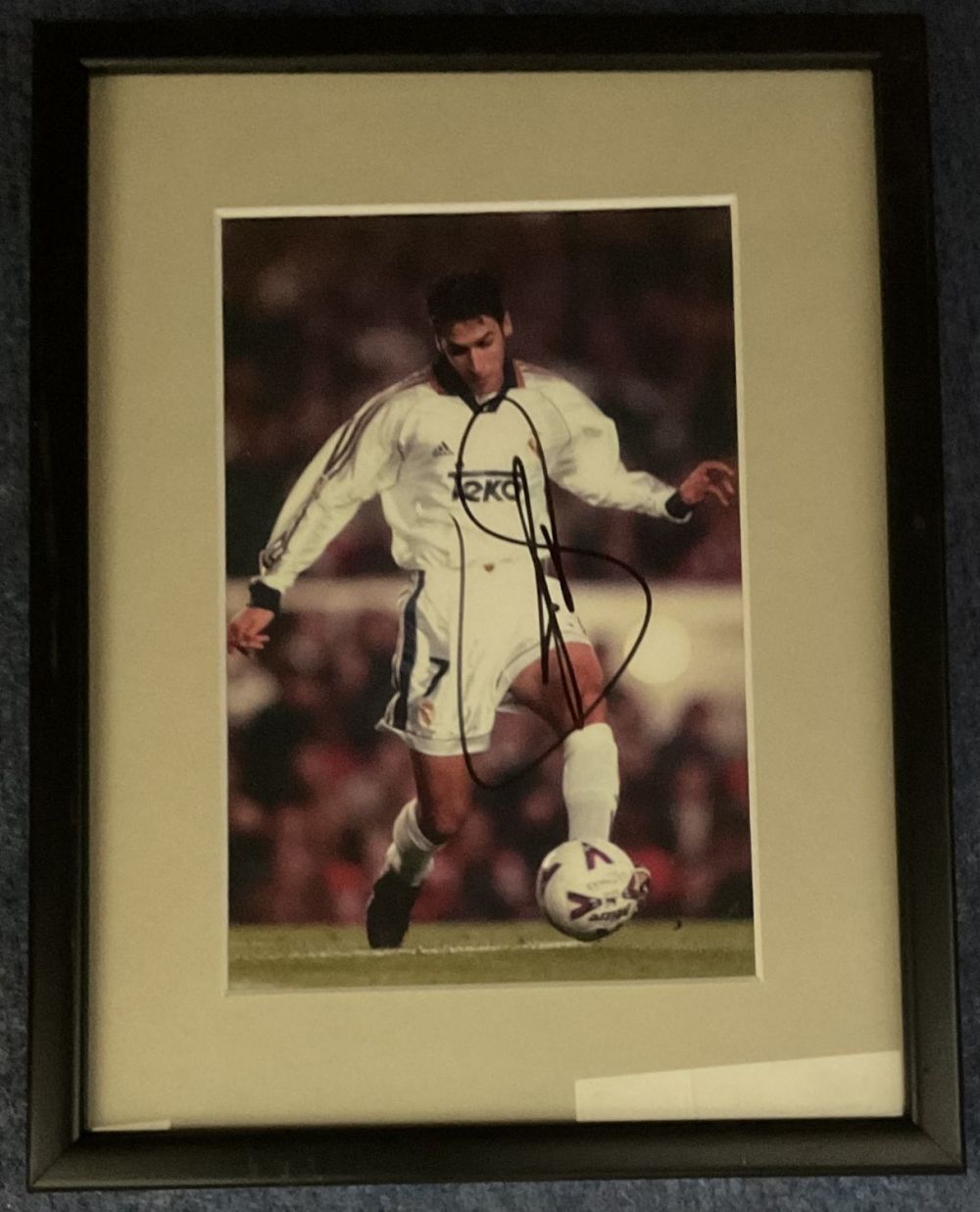 Lot 520: Real Madrid FC Legend Raul Signed Colour Photo,...