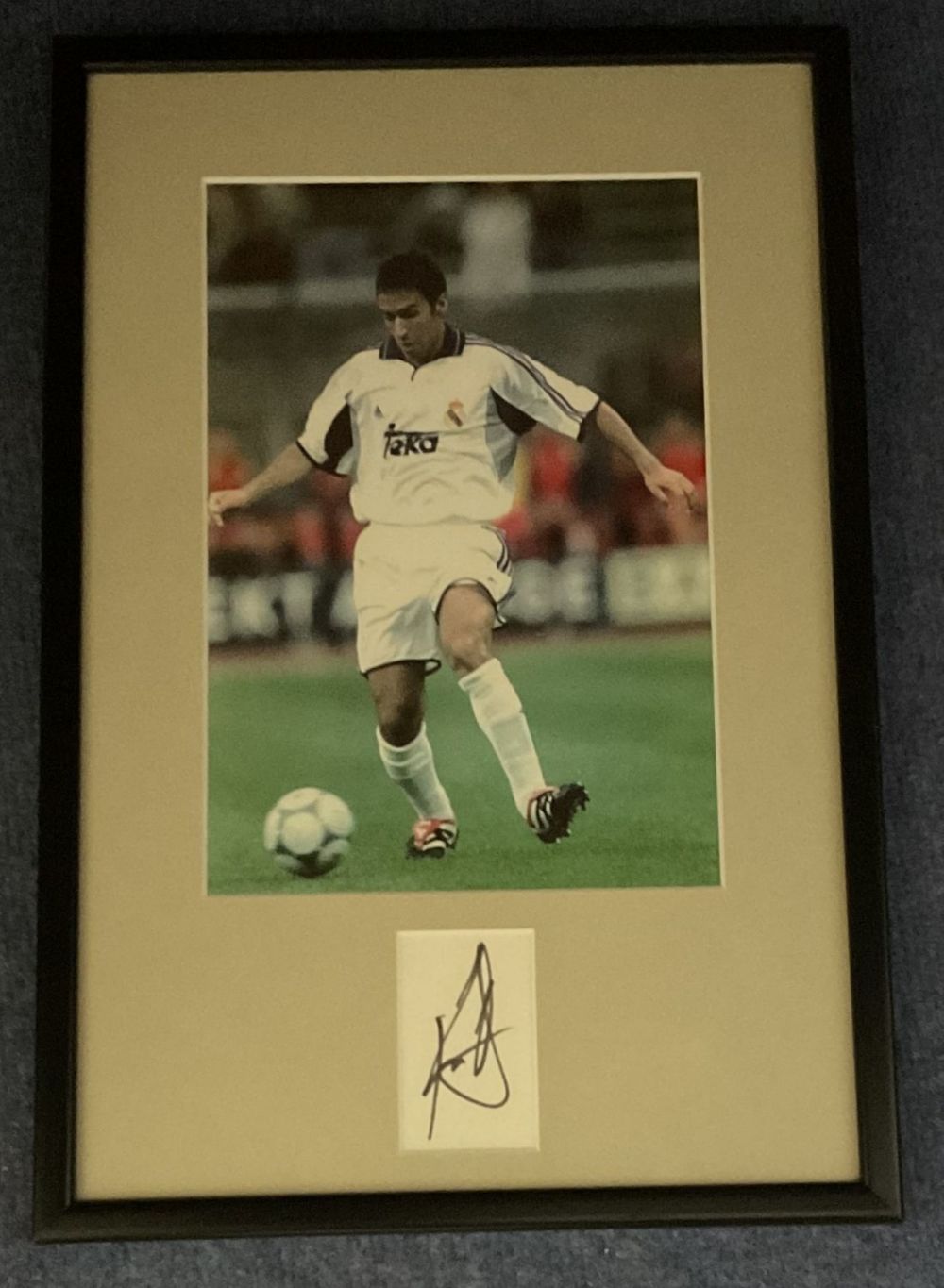 Lot 524: Football Real Madrid Legend Raul Signed Signature Piece,...