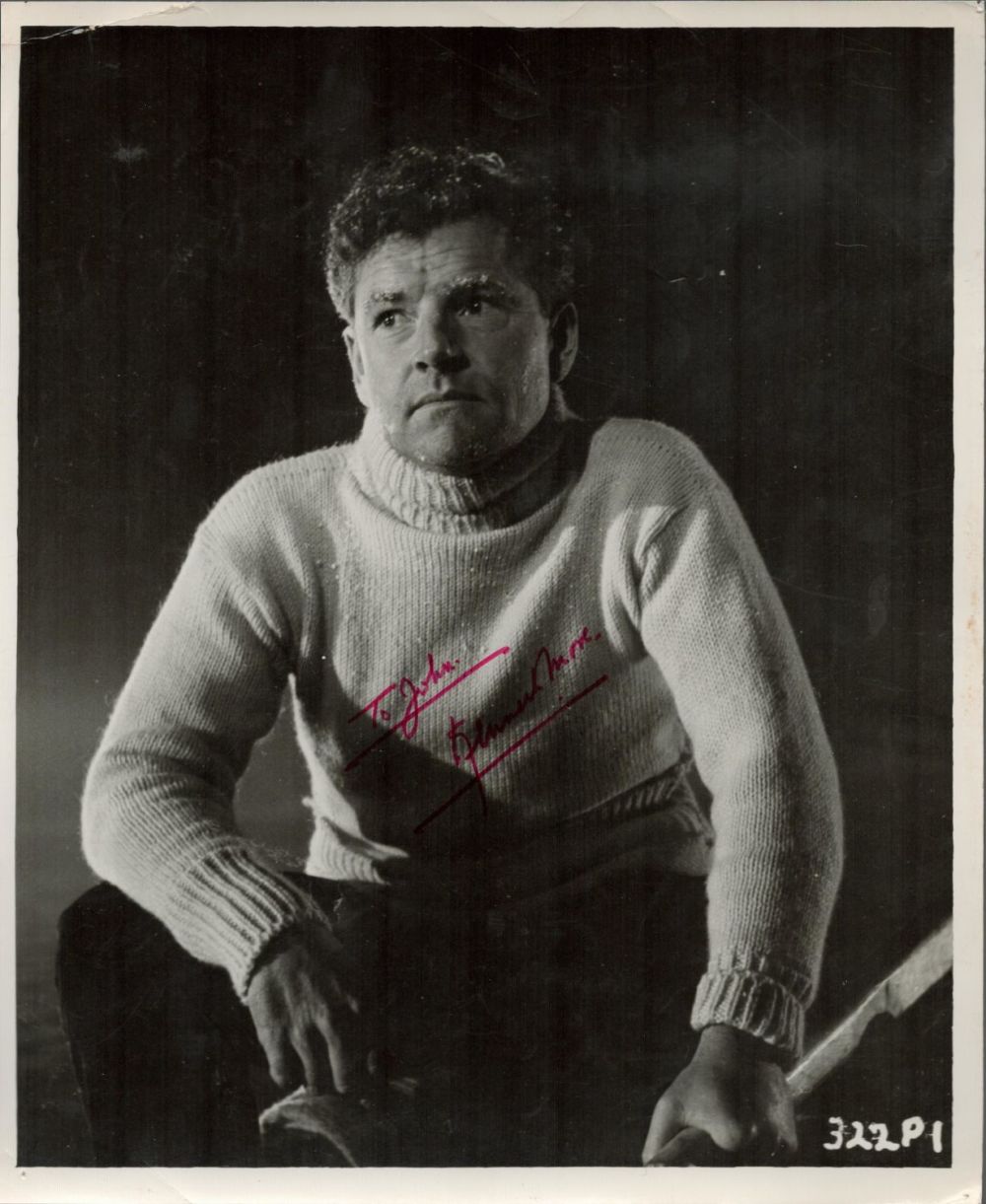 Lot 596: English Film Actor Kenneth More Signed 10x8 inch...
