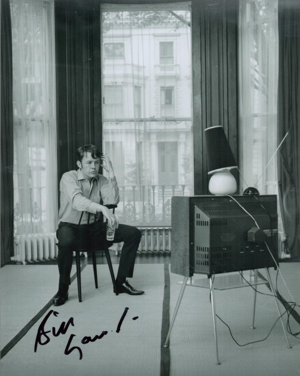 Lot 708: Bill Gaunt Actor Signed 8x10 Photo. Good condition....