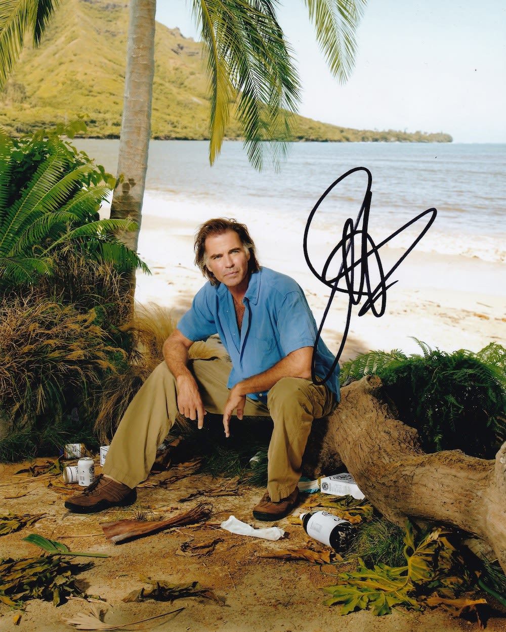 Lot 83: Jeff Fahey, Lost Actor, 10x8 inch Signed Photo....
