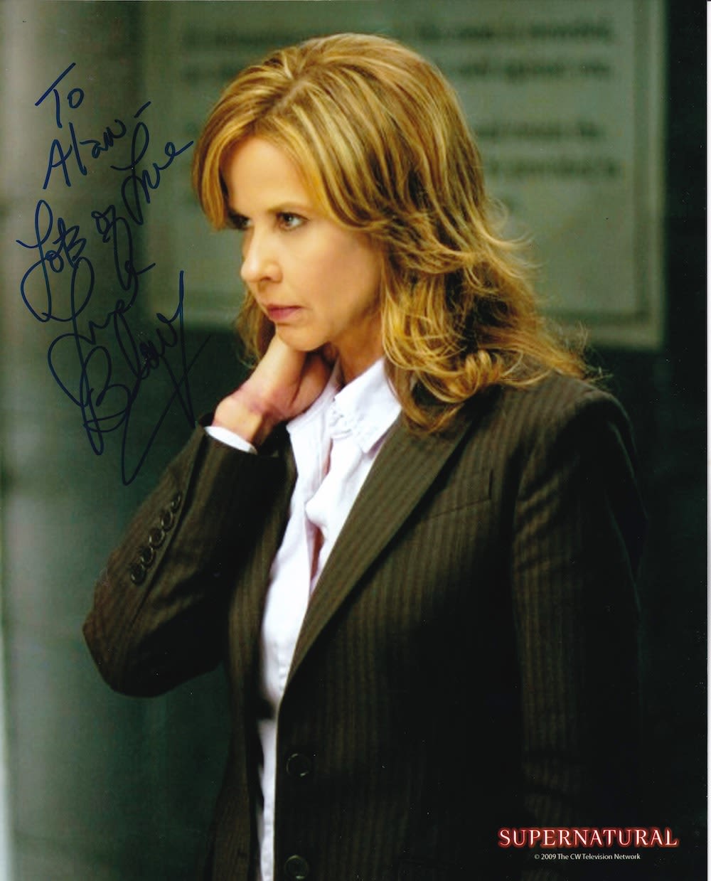Lot 183: Linda Blair, The Exorcist and Supernatural Actress, 10x8...