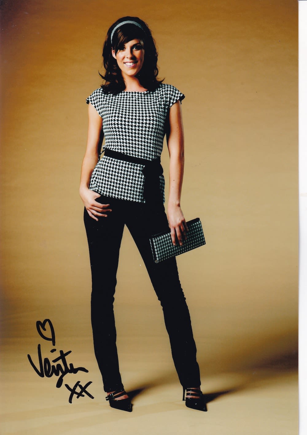 Lot 227: Verity Rushworth, Emmerdale Actress, 12x8 inch Signed Photo....