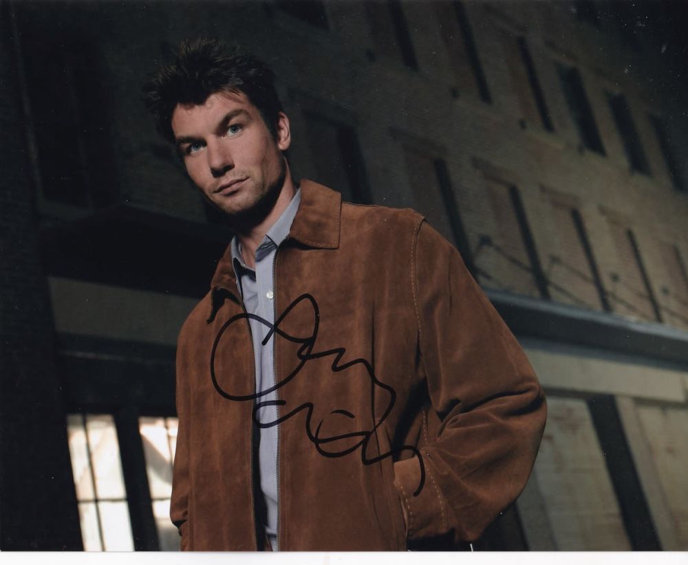 Lot 261: Jerry O'Connell, Popular Actor Star Trek, 10x8 inch...