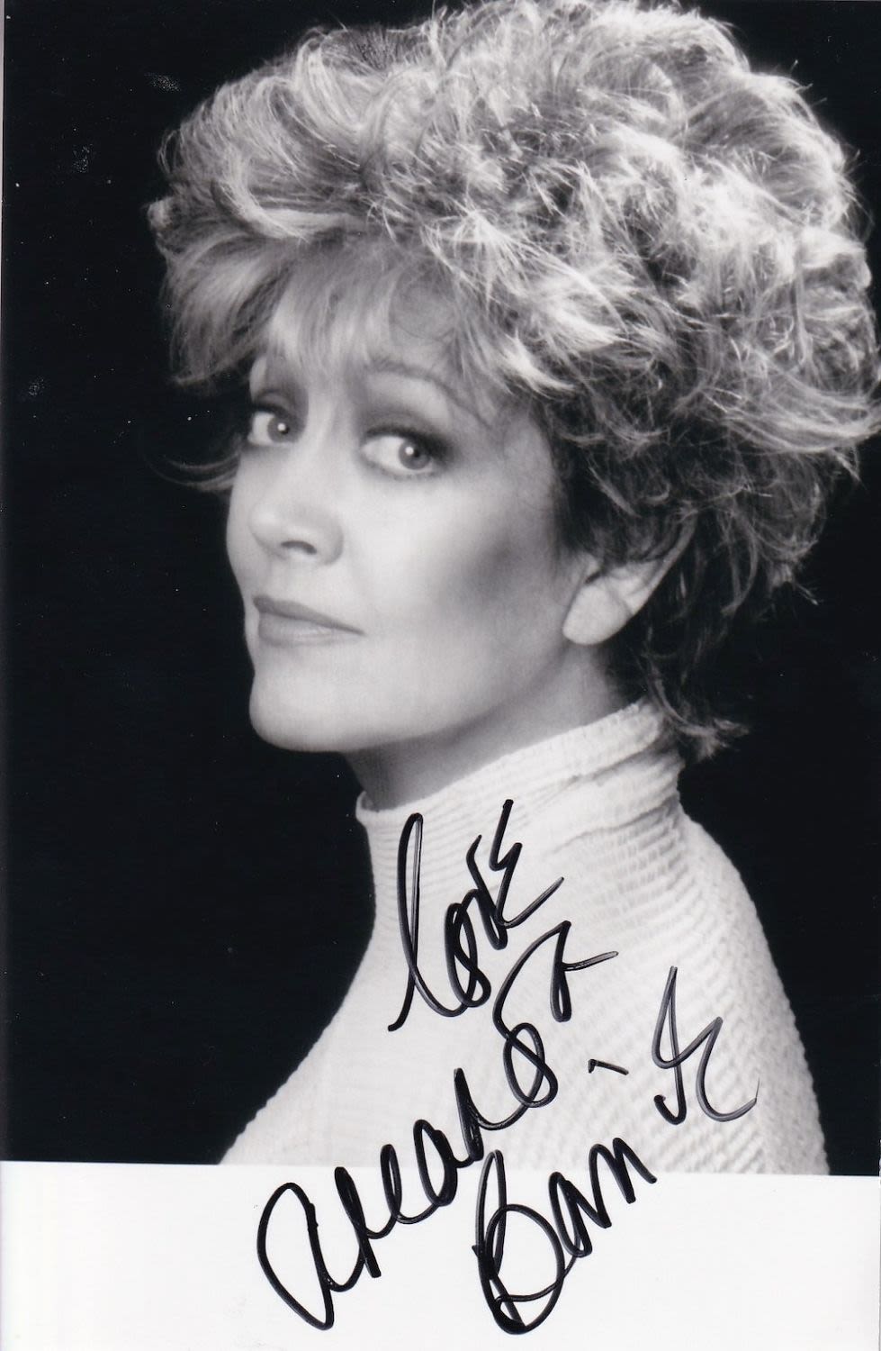Lot 283: Amanda Barrie, Carry On Film Actress, 6x4 inch...