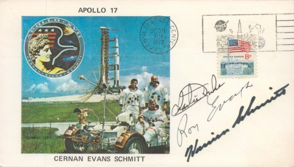 Lot 125: Apollo 17 multisigned commemorative cover. Signed by Lunar...