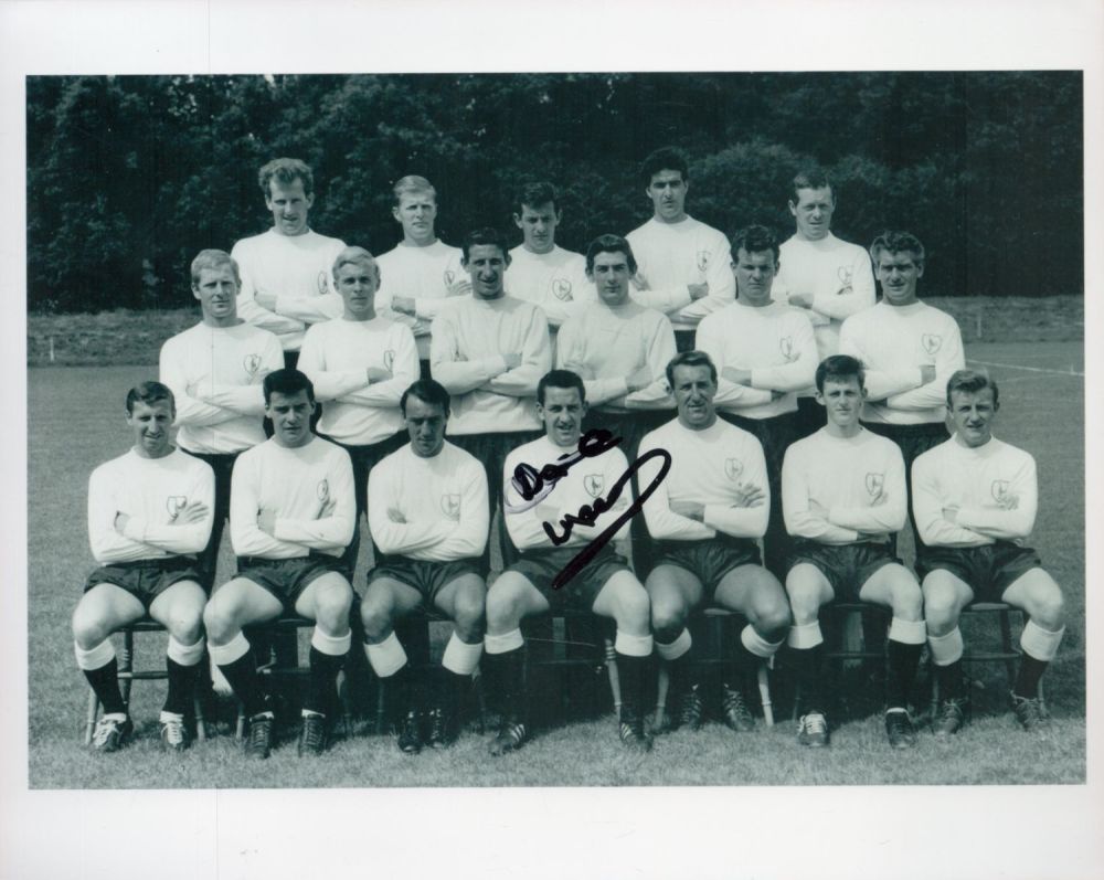 Lot 243: Football Dave Mackay Spurs Signed 10x8 inch Black...