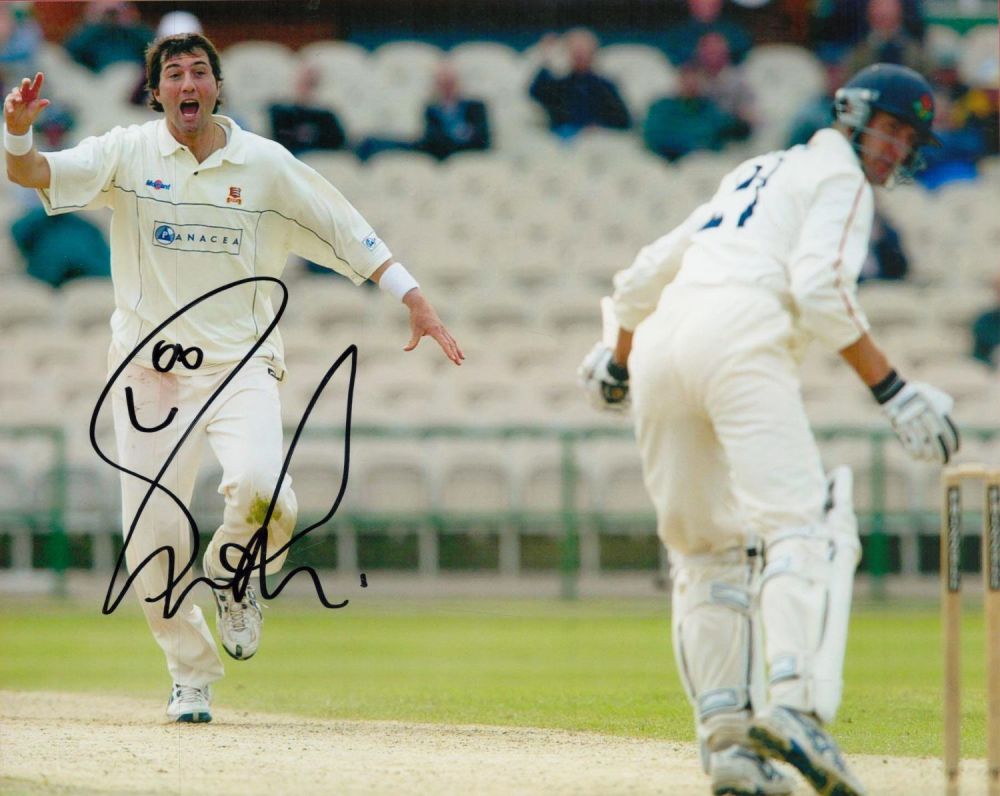 Lot 261: Former England Cricketer Ronnie Irani Signed 10x8 inch...