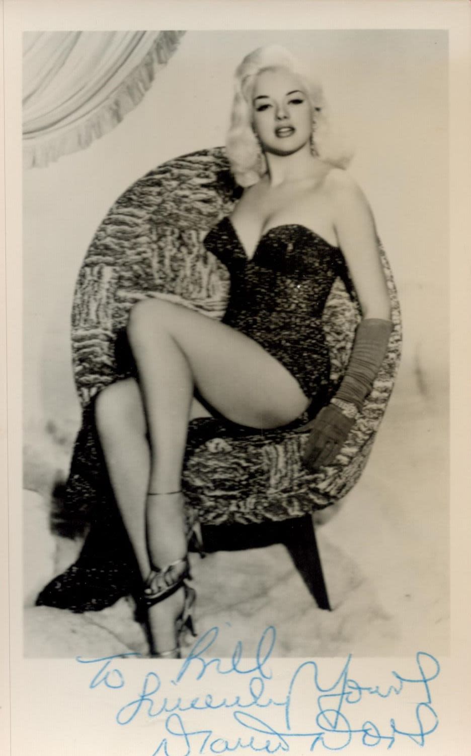 Lot 418: English Actress Diana Dors Signed 5. 5 x...