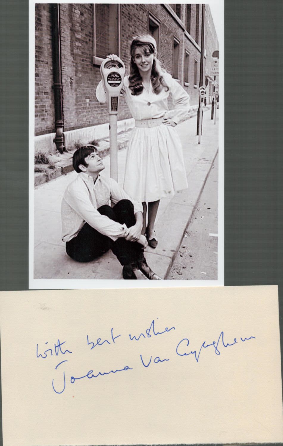 Lot 514: Joanna Van Gyseghem signed album page and unsigned...