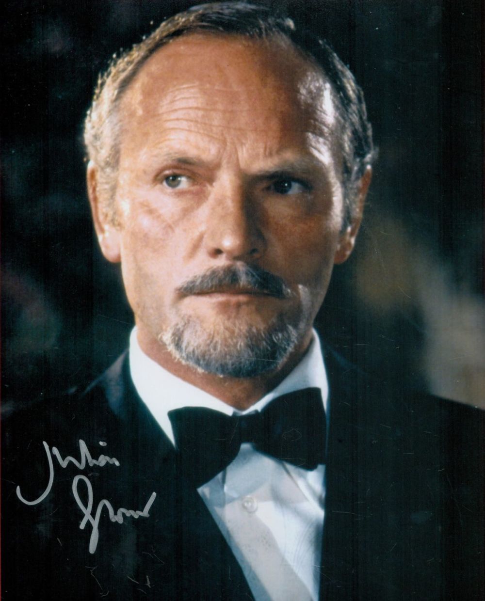 Lot 255: Julian Glover signed 10 x 8 inch colour...