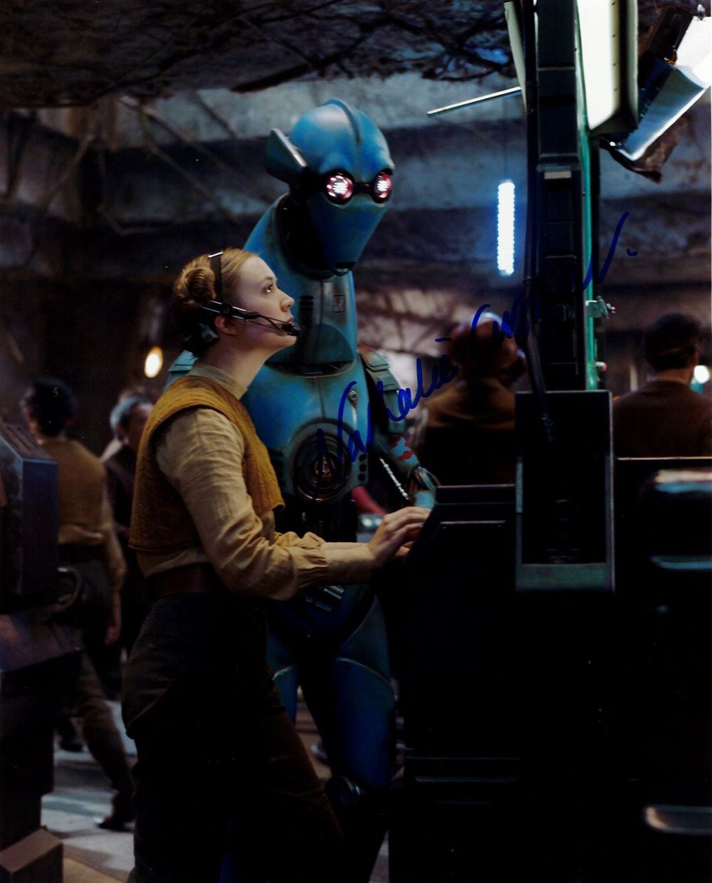 Lot 357: Nathalie Cuzner signed Star Wars 10x8 colour photo....
