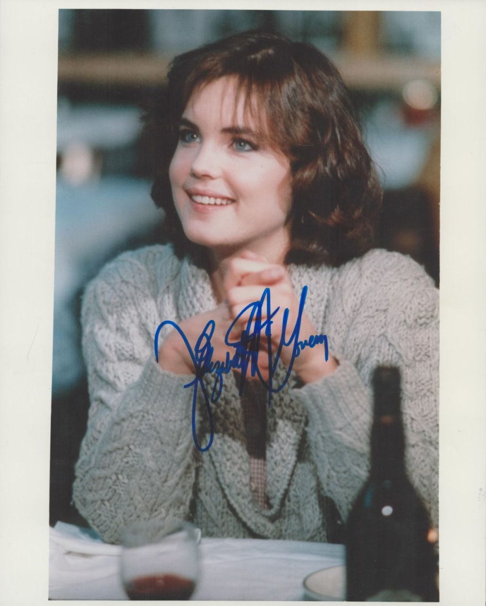 Lot 397: Elizabeth McGovern signed 10x8 colour photo. Good condition....