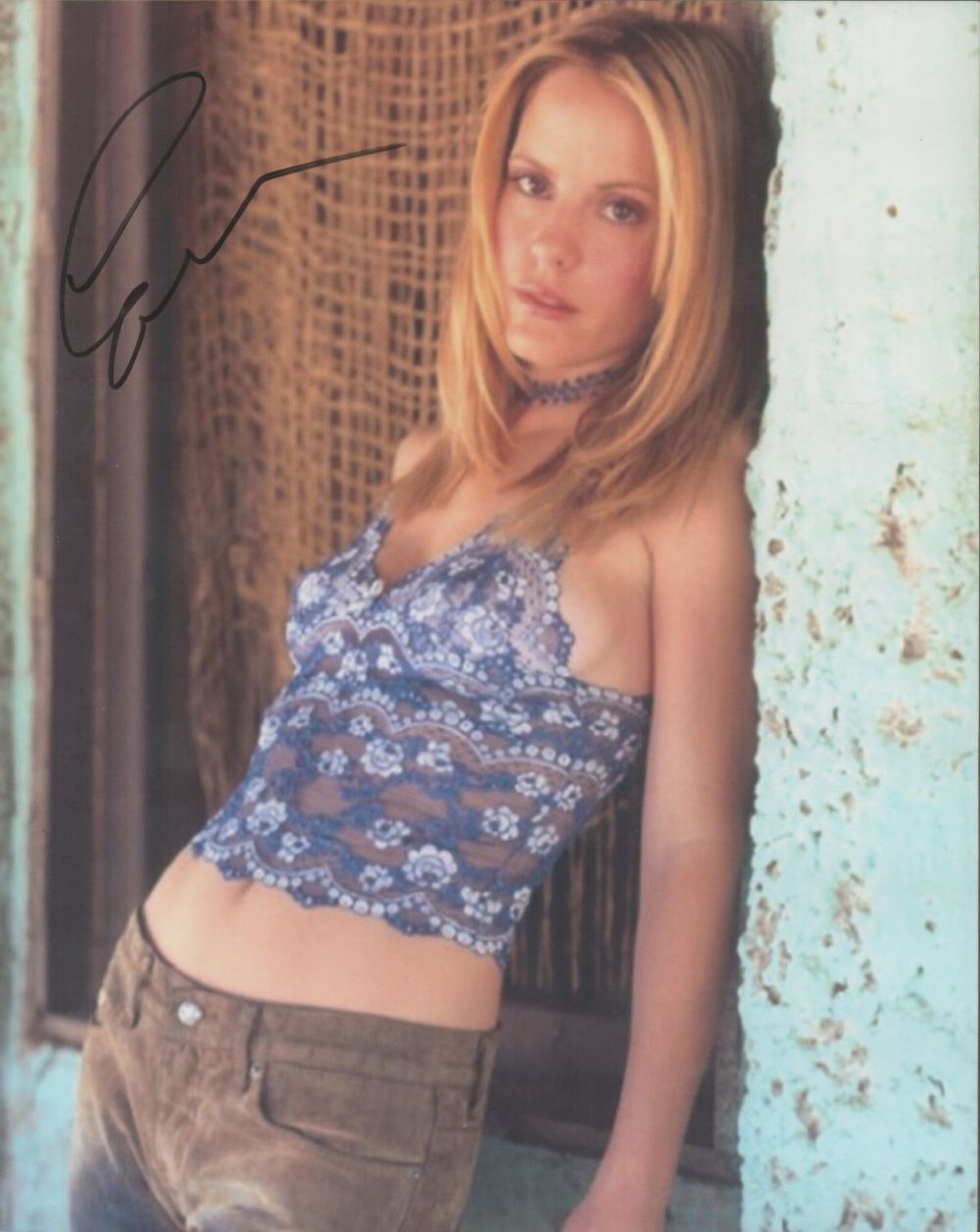 Lot 422: Emma Caulfield signed 10x8 colour photo. Good condition....