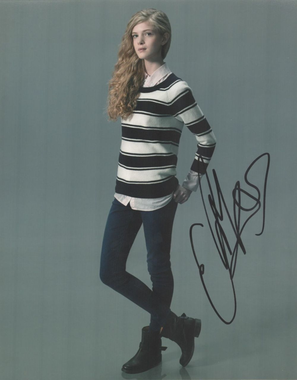 Lot 495: Elena Kampouris signed 10x8 colour photo. Good condition....
