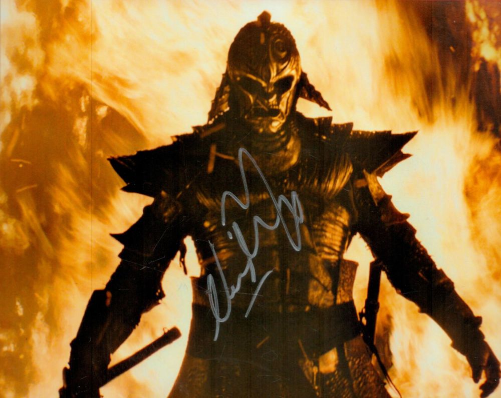 Lot 517: Neil Fingleton signed 10x8 colour photo. Good condition....