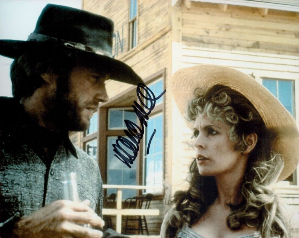 Lot 578: Marianna Hill signed 10x8 colour photo. Good condition....