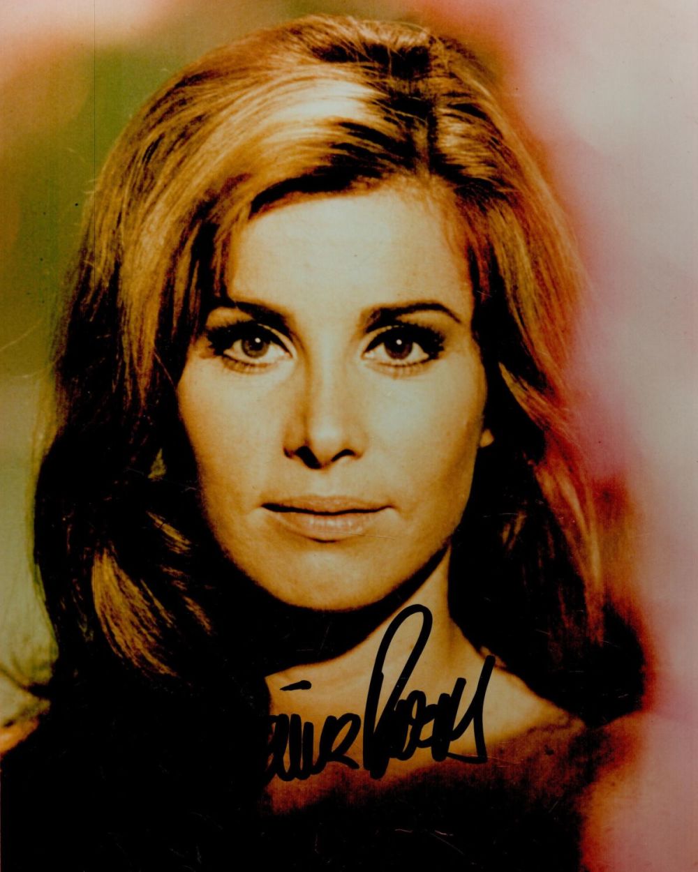 Lot 593: Stephanie Powers signed 10x8 colour photo. Good condition....