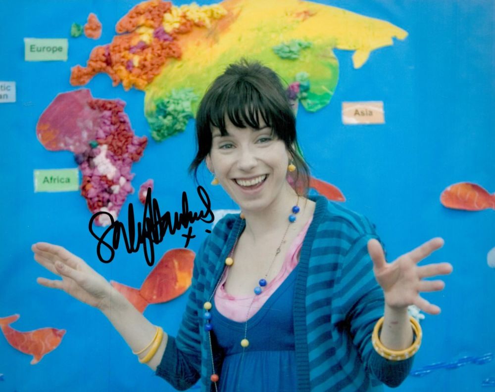 Lot 643: Sally Hawkins signed 10x8 colour photo. Good condition....