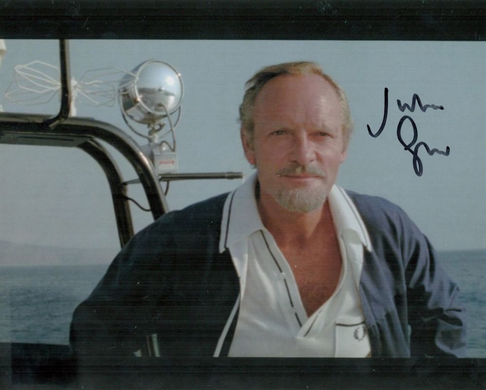 Lot 72: Julian Glover signed 10x8 colour photo. Glover CBE...