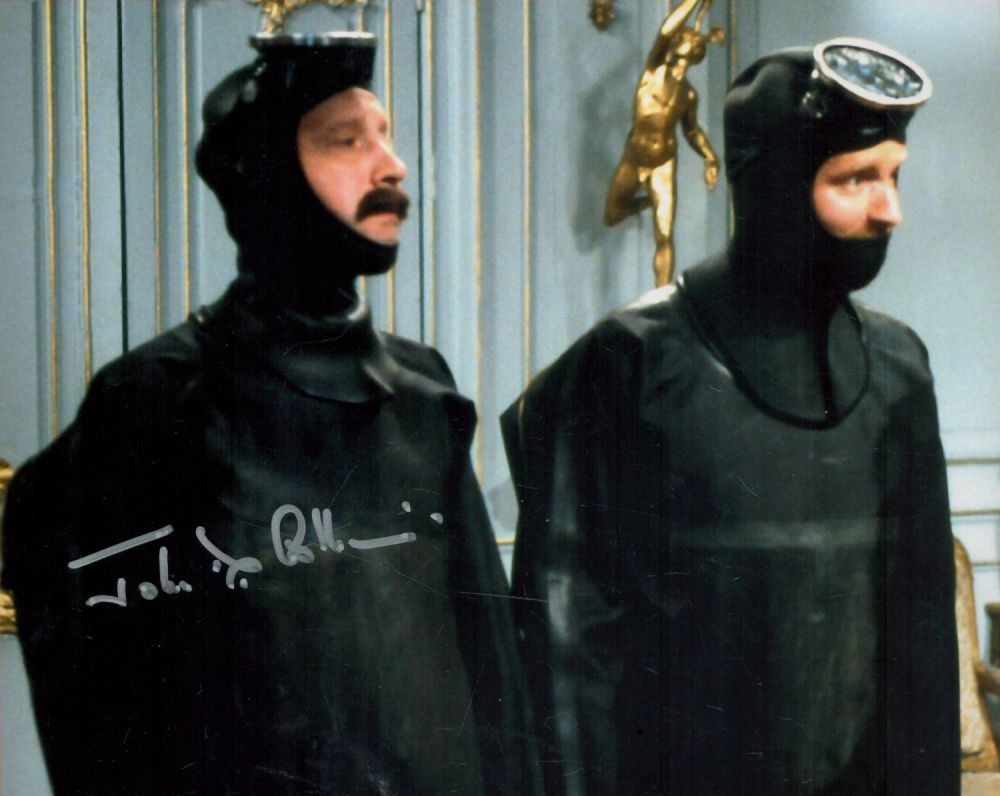 Lot 76: John D Collins signed 10x8 colour photo. Collins,...