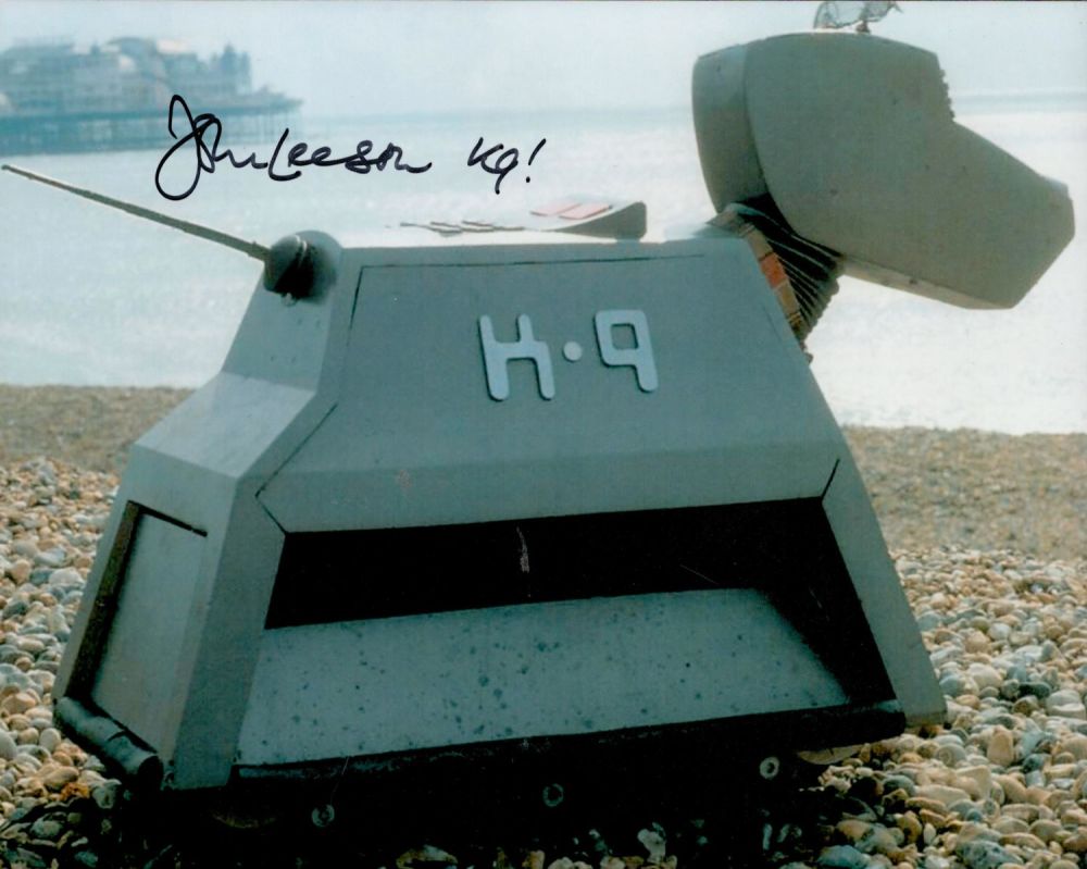 Lot 584: John Leeson 10x8 signed colour photo. Leeson is...