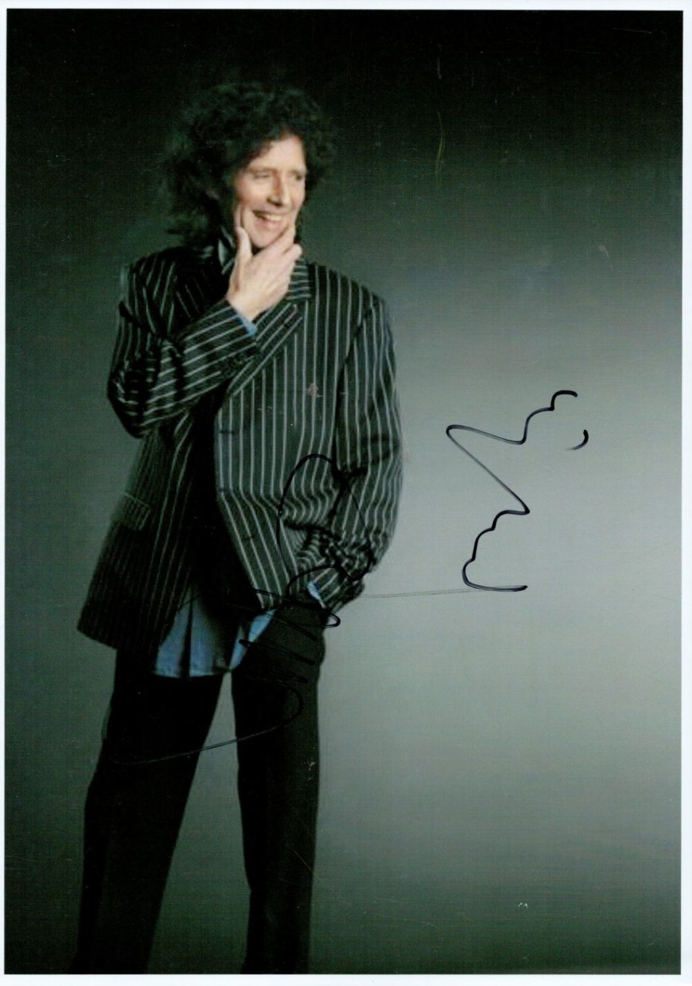 Lot 599: Gilbert O Sullivan signed 12 x 8-inch colour...