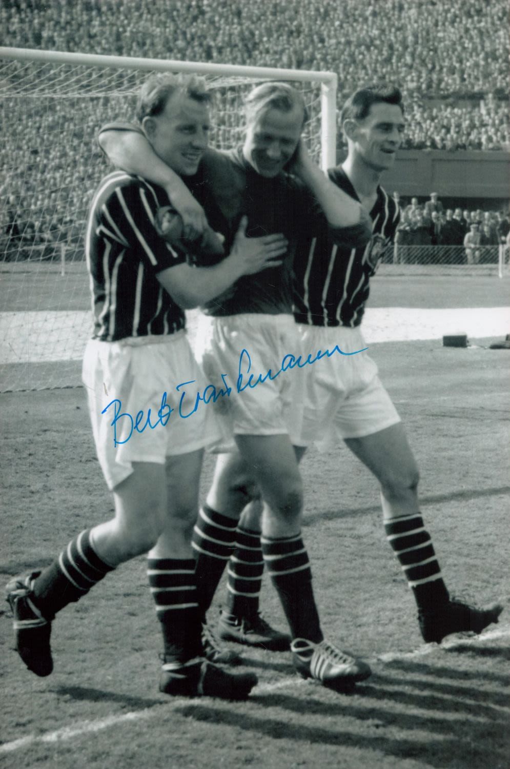 Lot 640: Bert Trautmann signed 12x8 black and white photograph...