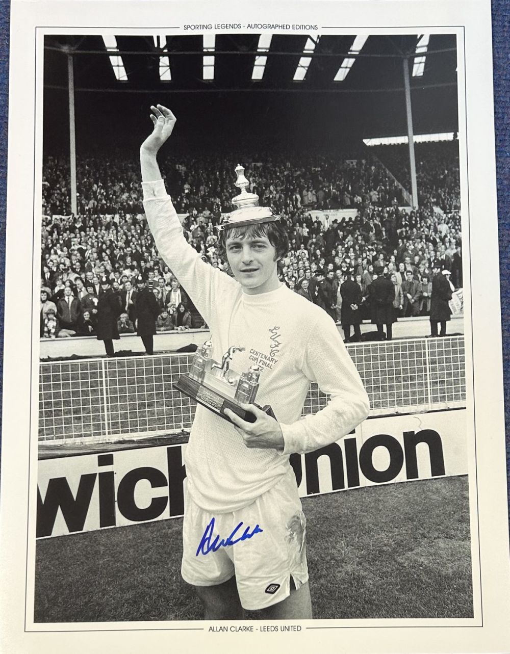 Lot 158: Football Allan Clarke signed 16x12 Leeds United Sporting...