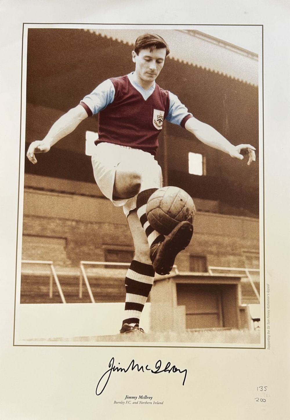 Lot 162: Football Jimmy McIlroy Burnley and Northern Ireland signed...