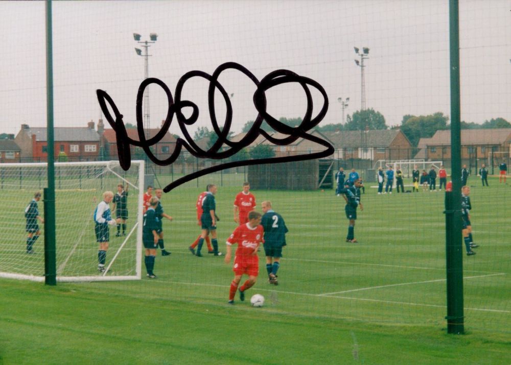 Lot 333: Football Michael Owen signed very young 6 x...