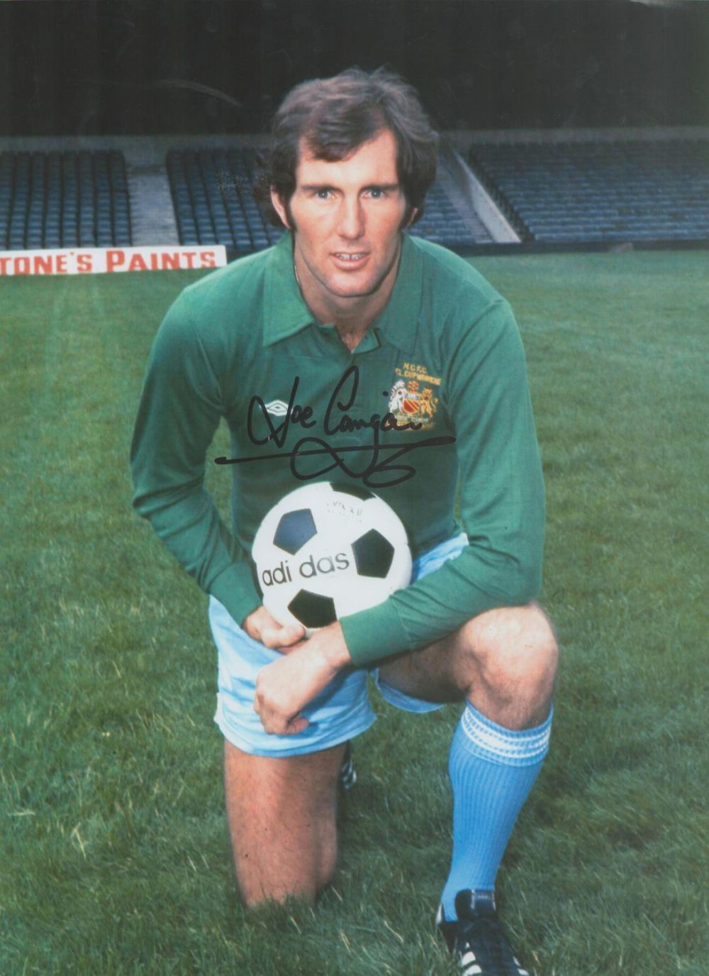 Lot 378: Football Manchester City Goalkeeping Legend Joe Corrigan Personally...