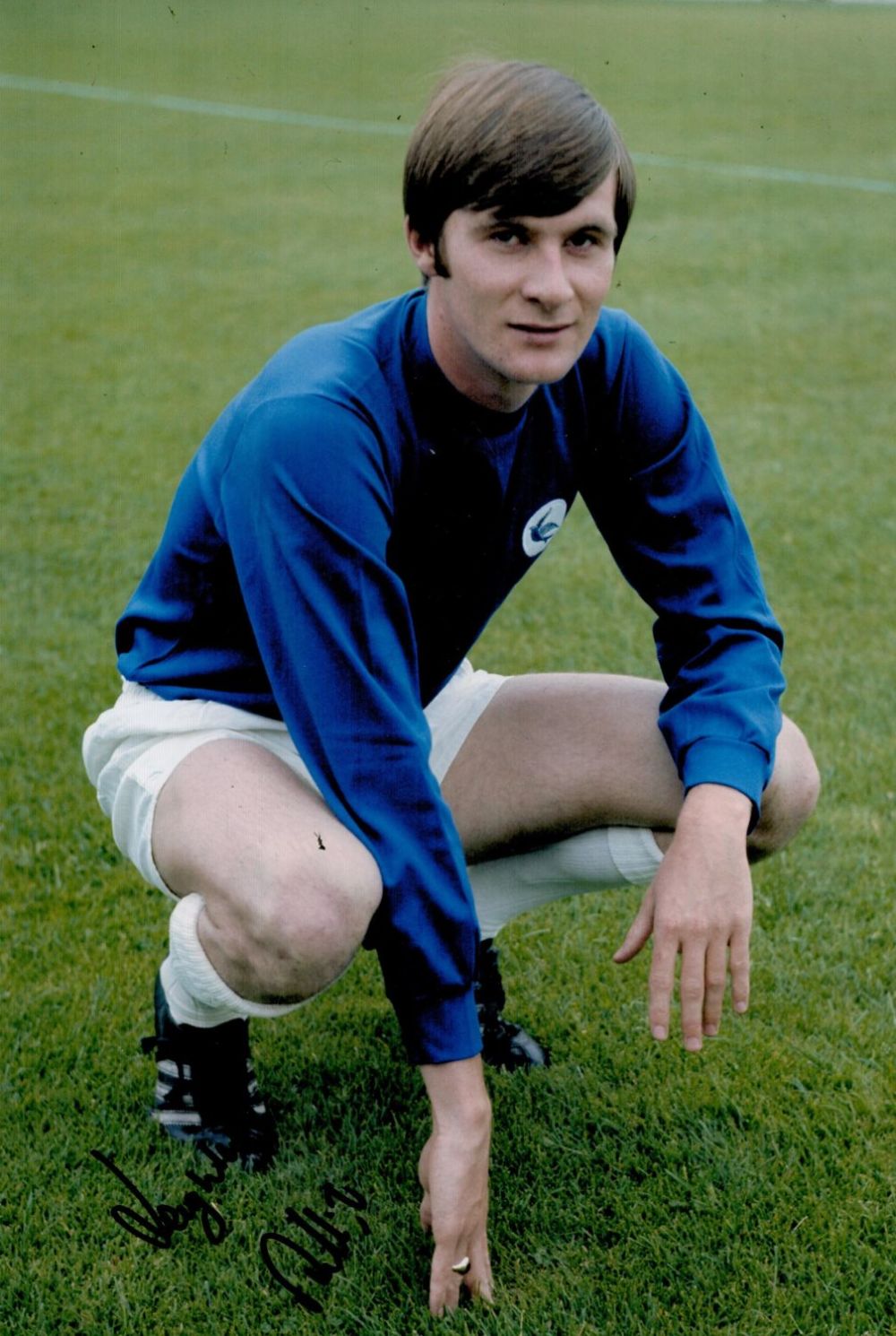 Lot 415: Football Leighton Phillips signed Cardiff City vintage 12x8...