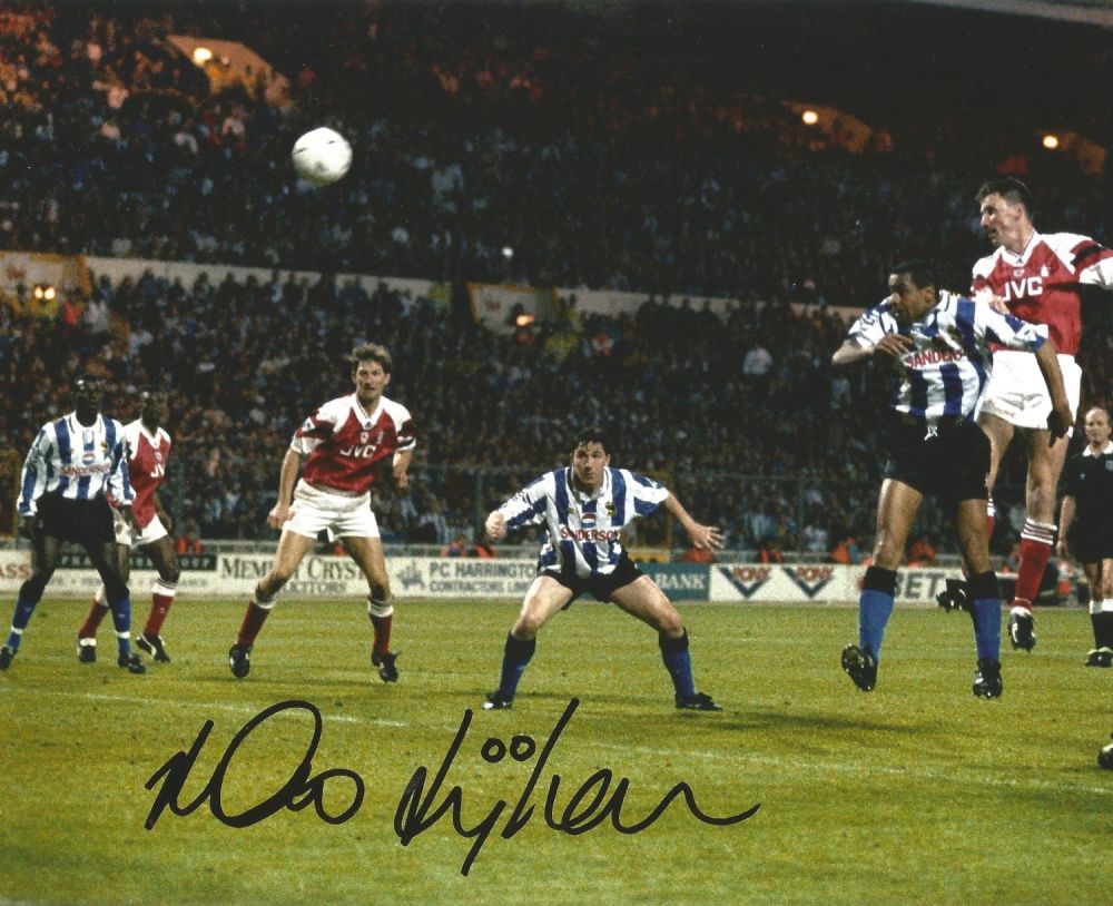 Lot 505: Football. Andy Linighan Signed 10x8 colour photo. Good...