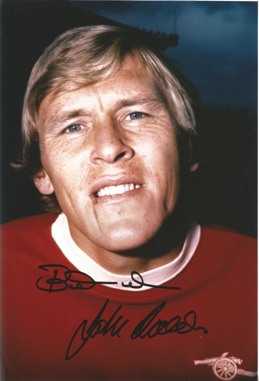Lot 507: Football. John Roberts Signed 12x8 colour photo. Photo...