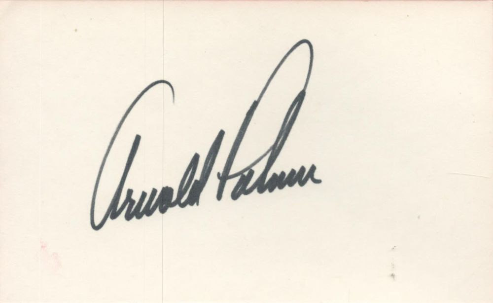 Lot 79: Golf legend Arnold Palmer signed small white card....