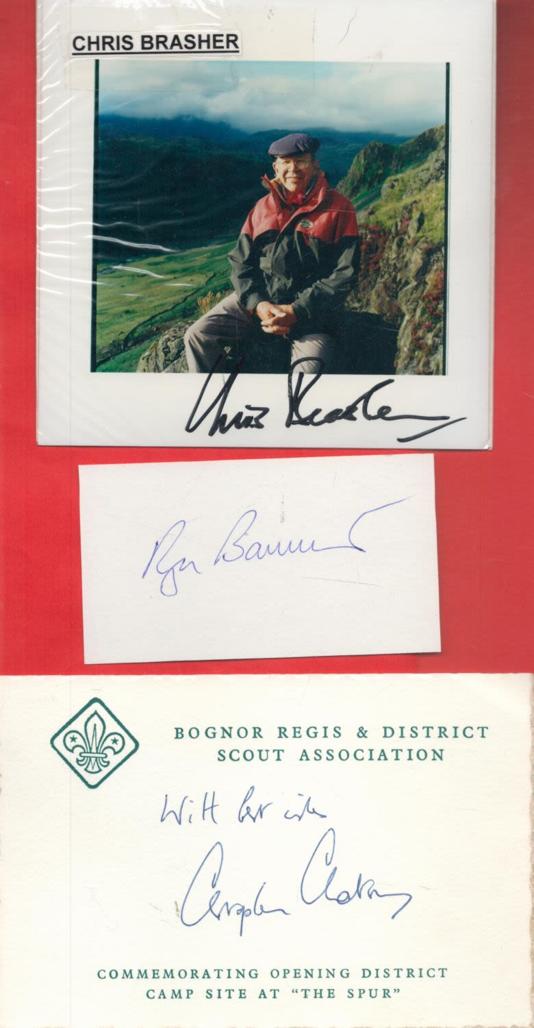 Lot 89: 4 Minute Mile Team Roger Bannister signed card,...