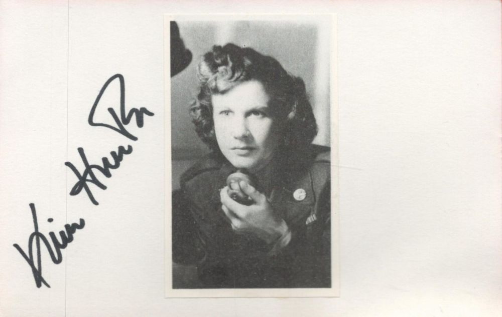 Lot 227: American Actress Kim Hunter Signed 5.5 x 3.5...